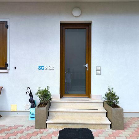 Sg Rooms - Casa Laura Peschiera del Garda Exterior foto