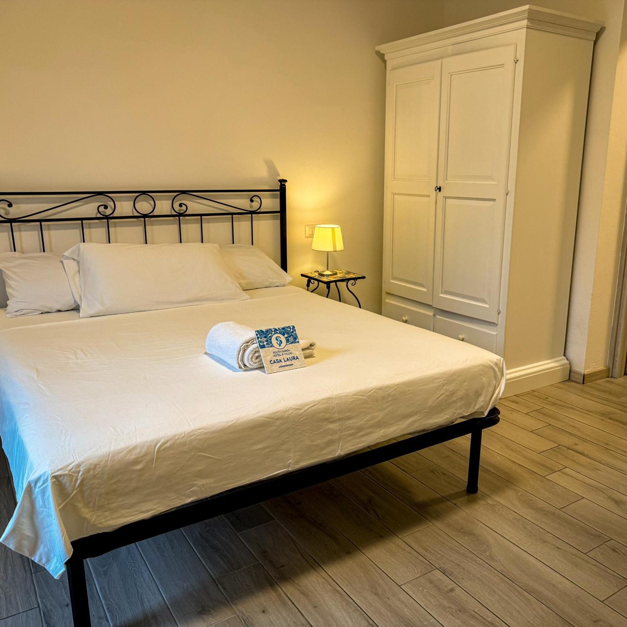 Sg Rooms - Casa Laura Peschiera del Garda Exterior foto